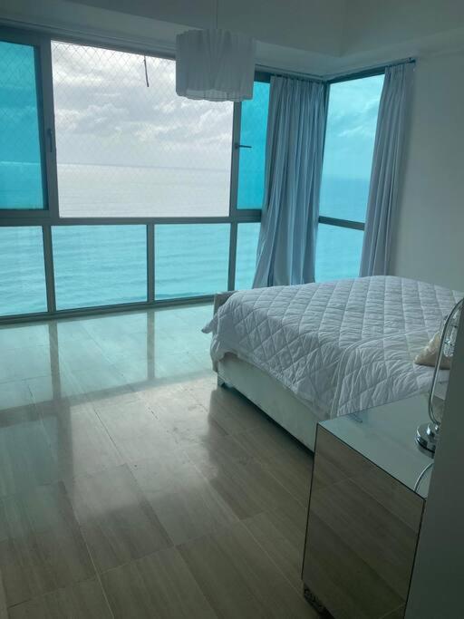 Habitacion Privada Con Vista Al Mar Ambar, Malecon Santo Domingo Bagian luar foto